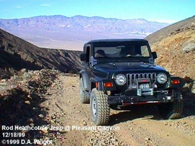 jeeprod's '97 Wrangler in Pleasant Canyon.